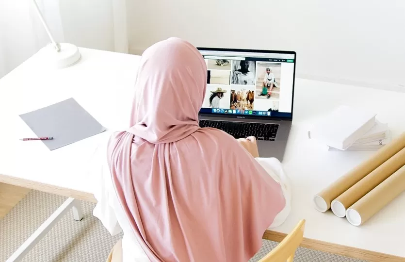 perempuan karir